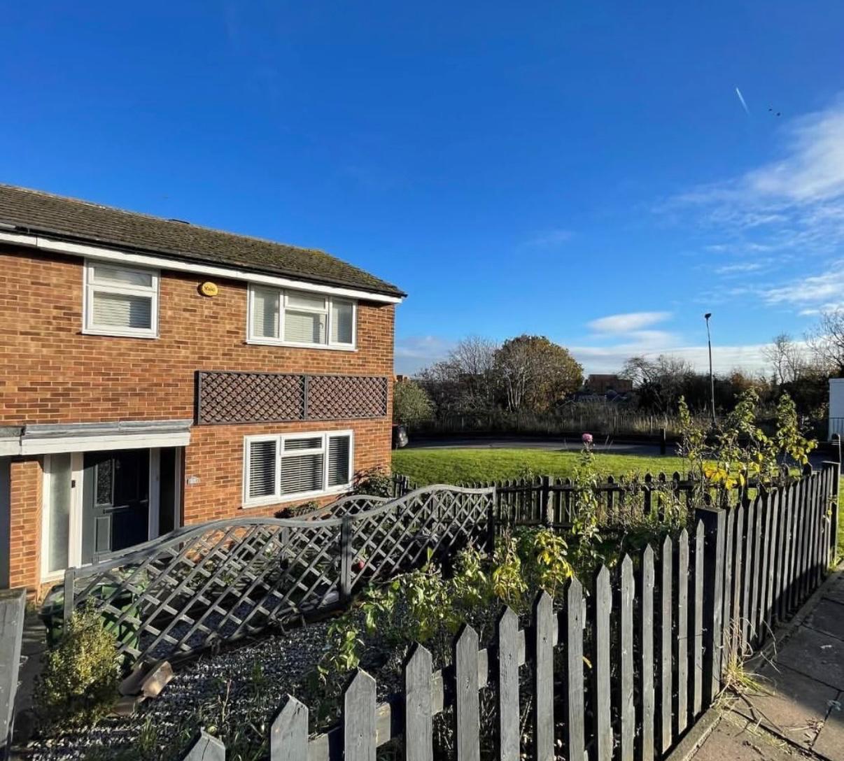 Individual Rooms in Erith